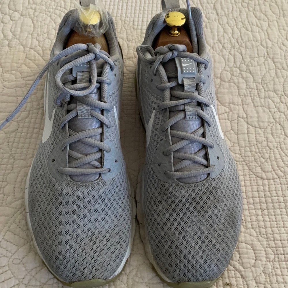 Nike air shoes